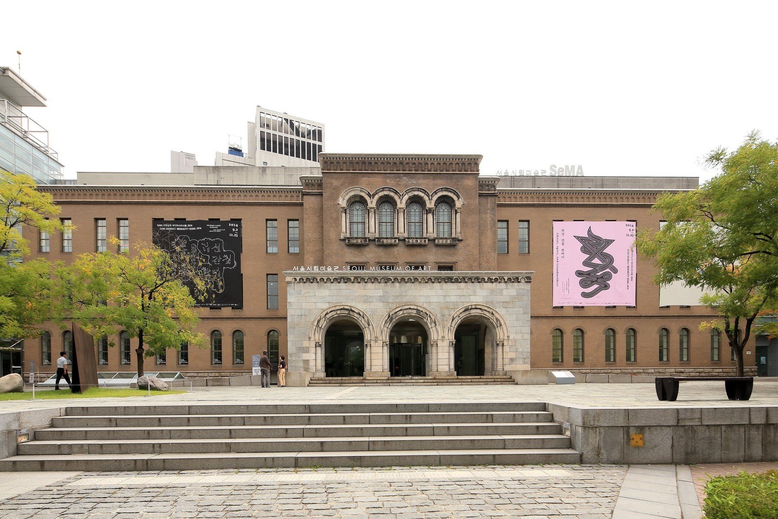 5년 동안 다른 사람으로 산 예술가, 린 허쉬만 리슨 서울 개인전